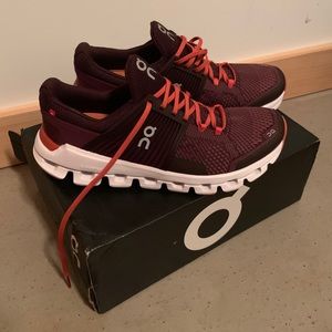 Women’s On Cloudswift Plum/Dawn